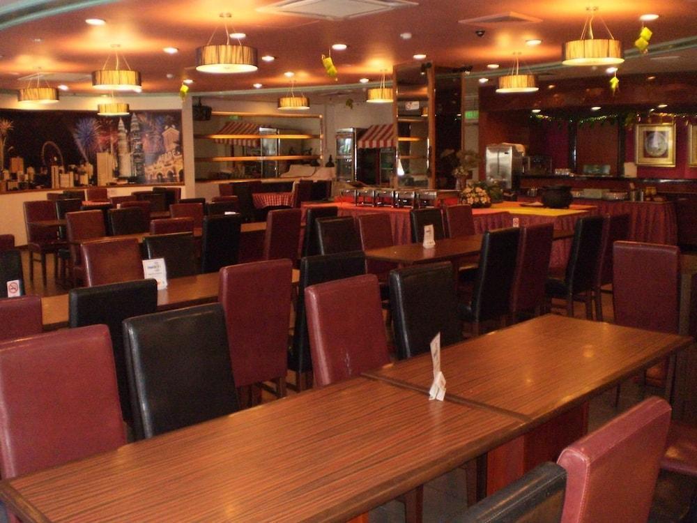 Corona Inn Kuala Lumpur Extérieur photo